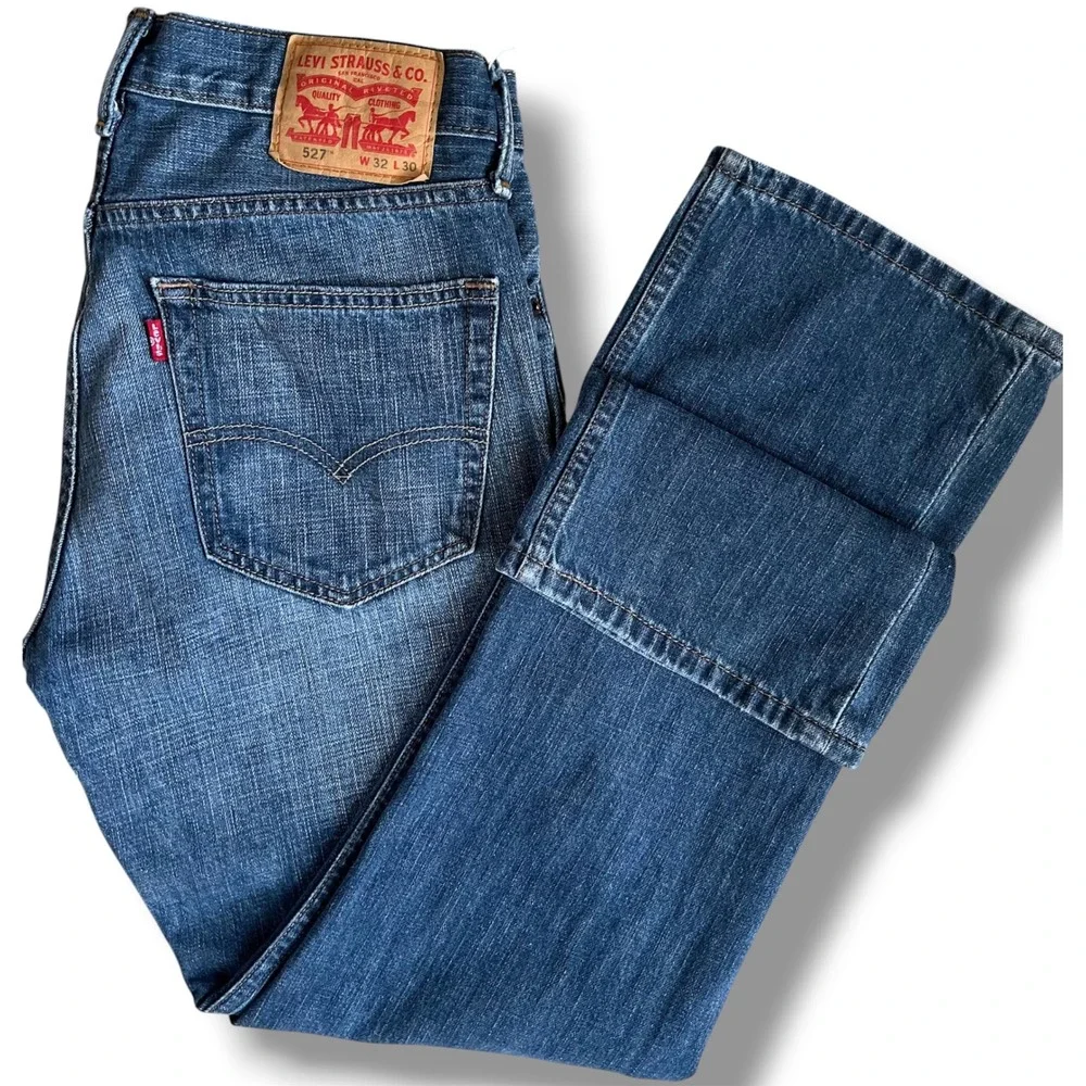 Levis 527 Slim Bootcut Jeans Mens 32x30 Blue Denim Low Rise Medium Wash 527-0491